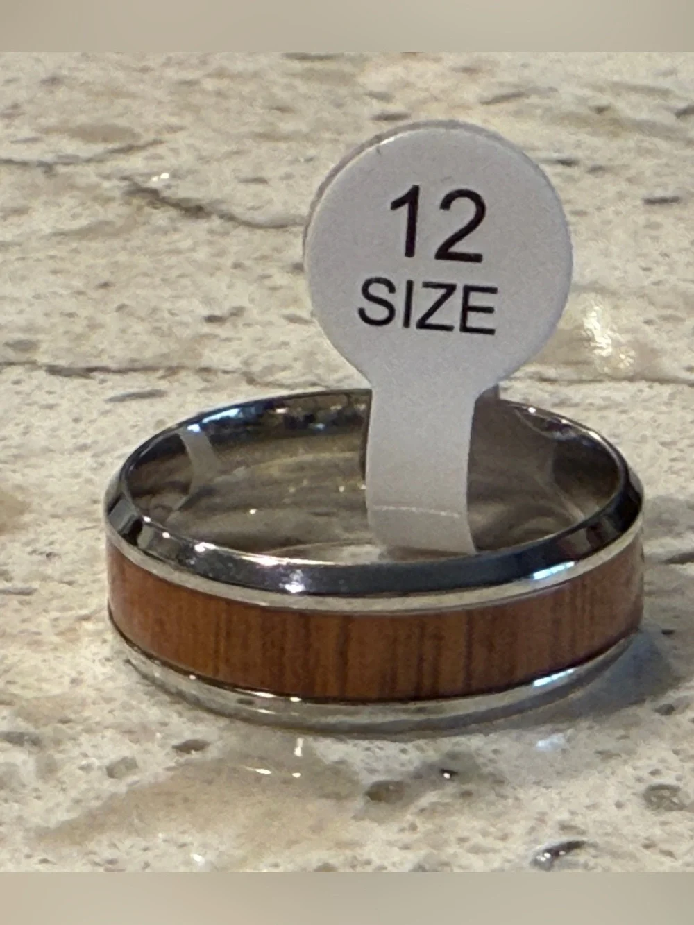 NEW Men’s Fashion Rings Size 12 – Set of 3 Silver, Black & Wood Grain Bands. BRD